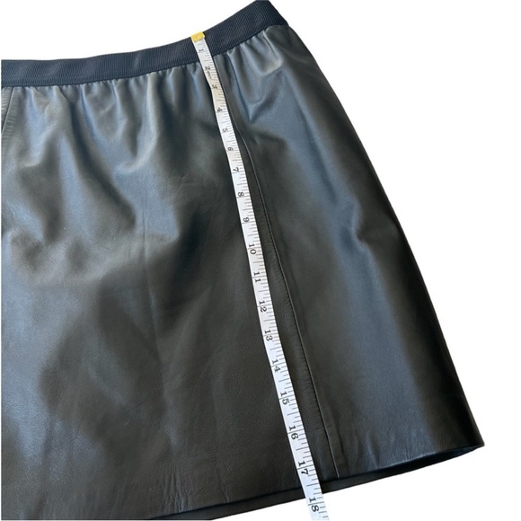 Ann Taylor LOFT women’s black genuine leather lined mini skirt size 6 - Picture 5 of 5